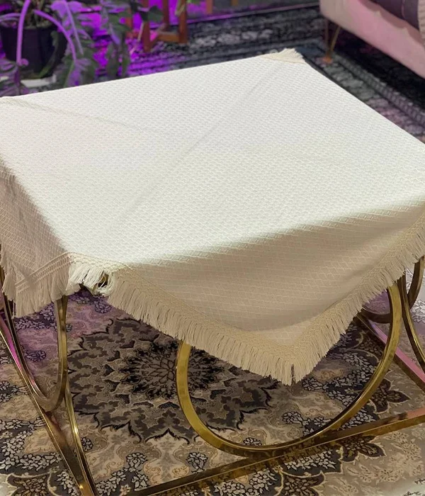 رومیزی کنفی